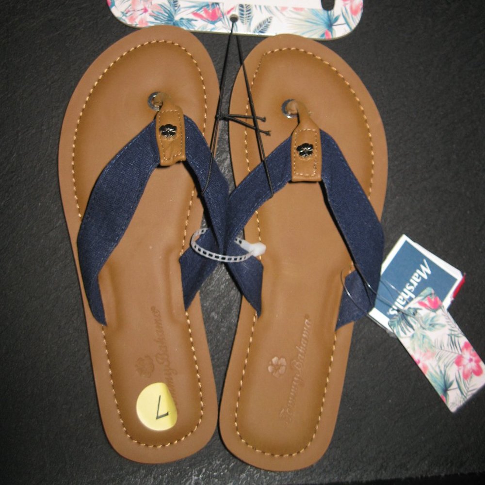 Tommy Bahama Dark Blue Denim flip flops Womens size 7 New with Tags